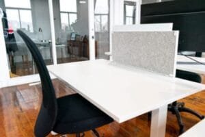 Petit-bureau-assis-debout.jpg