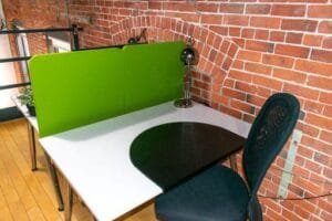 Petit-bureau-fixe.jpg