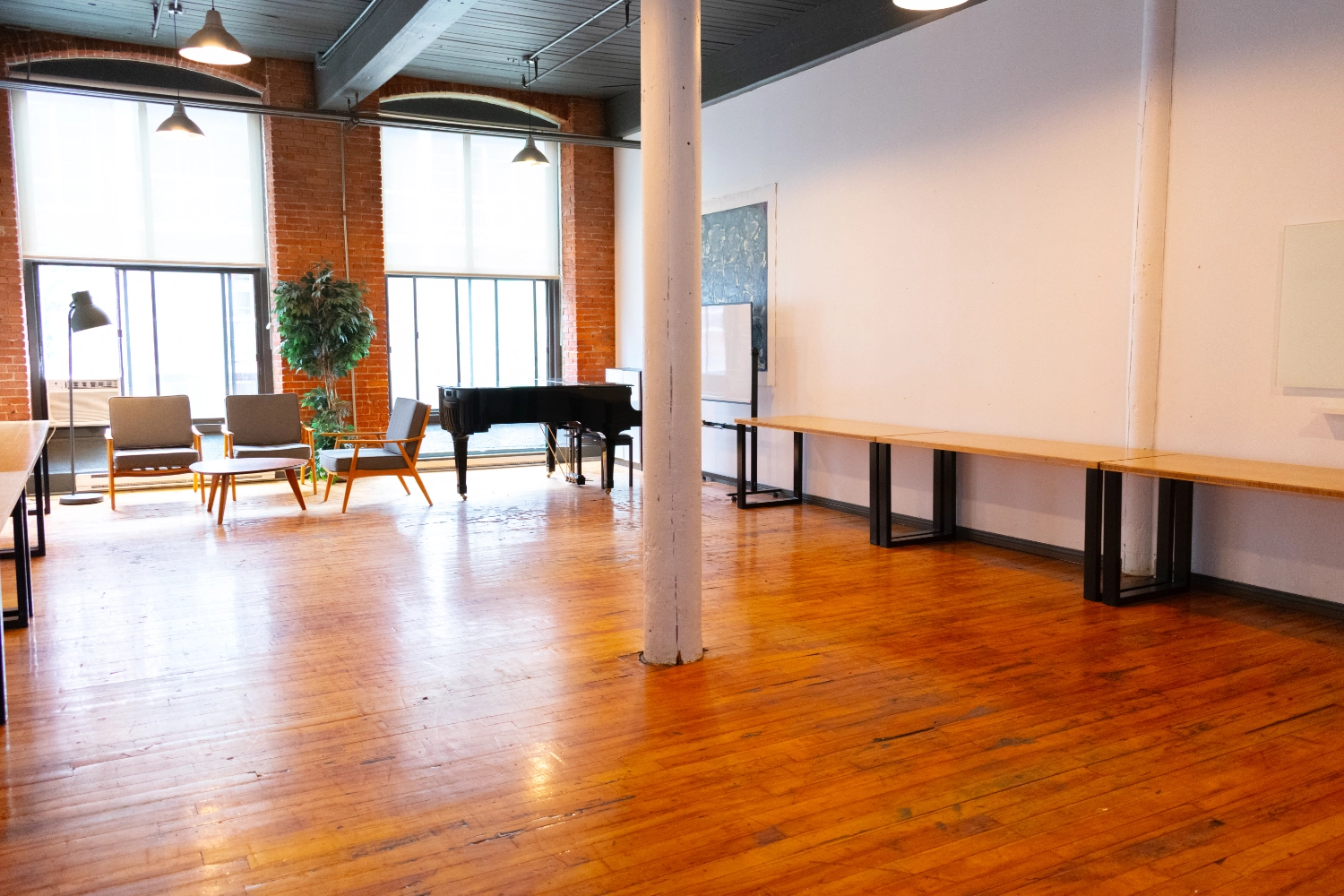 Nuage B event space in cocktail setup